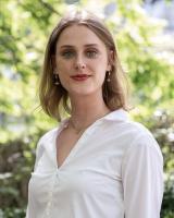 Paralegal Evelyn Noteboom